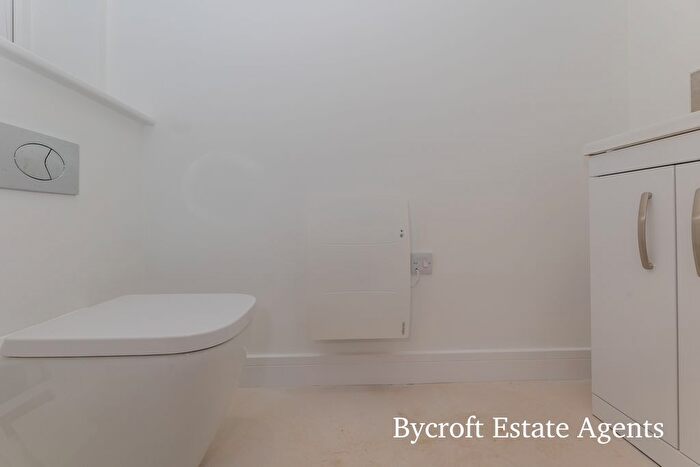 3 Bedroom Terraced House For Sale In Kingsway, Hemsby, Great Yarmouth, NR29