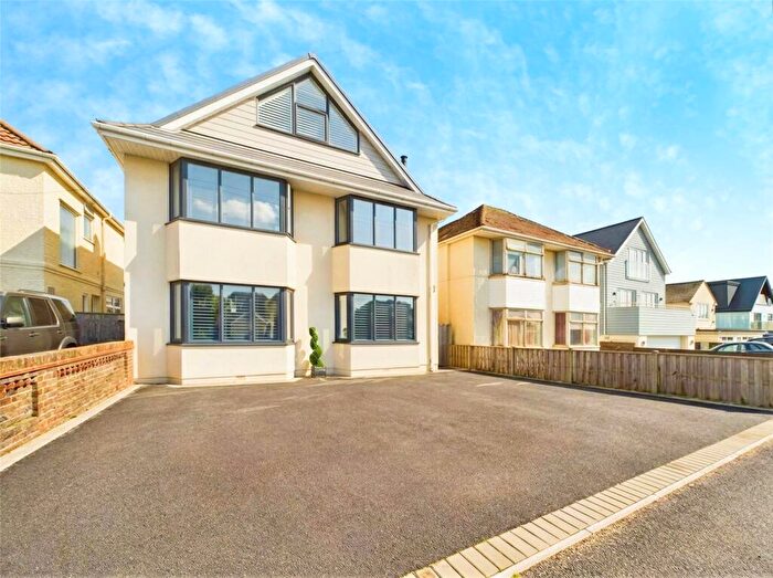 4 Bedroom Detached House For Sale In Dalmeny Road, Bournemouth, Dorset, BH6