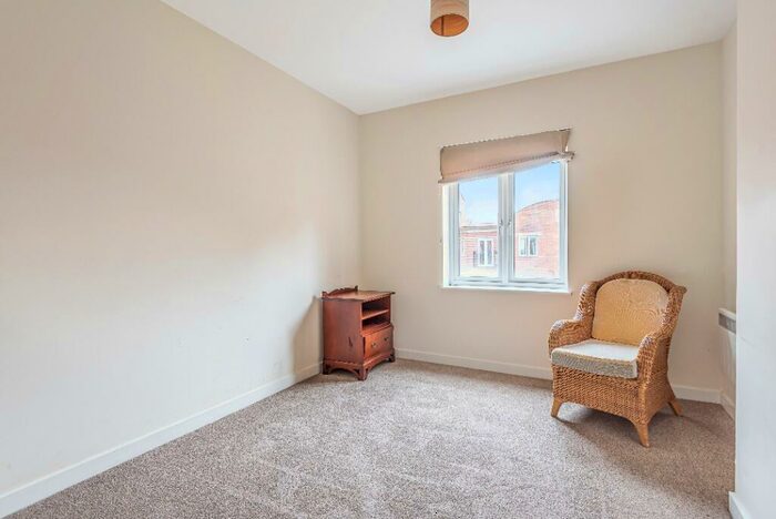 1 Bedroom Flat To Rent In Grenfell Rd, Maidenhead, SL6