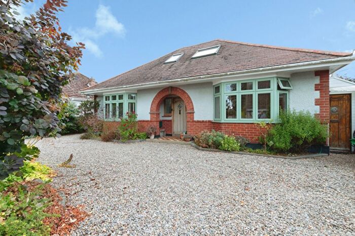 4 Bedroom Bungalow To Rent In Park Road, Ashley, New Milton, BH25