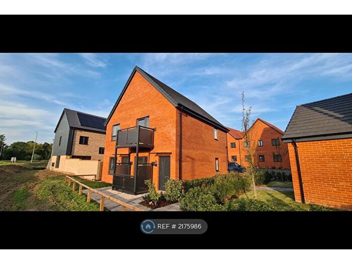 2 Bedroom Maisonette To Rent In Corriedale, Milton Keynes, MK8