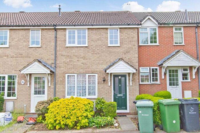 3 Bedroom Terraced House To Rent In Wright Drive, Scarning, NR19