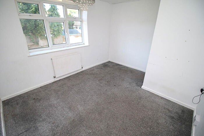 3 Bedroom Semi-Detached House For Sale In Scholfield Road, Keresley End, Coventry, Warwickshire, CV7