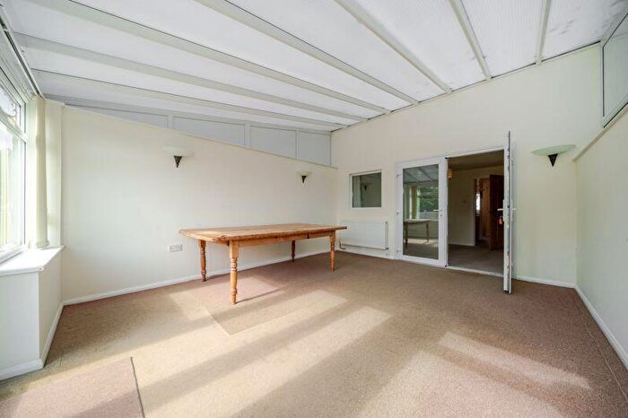 3 Bedroom Terraced House For Sale In Durham Mews, Banbury - Deceptively Spacious, OX16