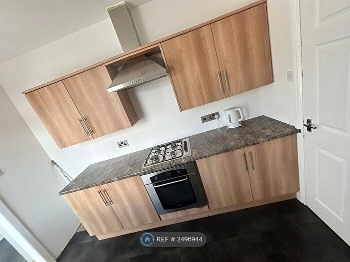 3 Bedroom Flat To Rent In Tantobie Road, Newcastle Upon Tyne, NE15