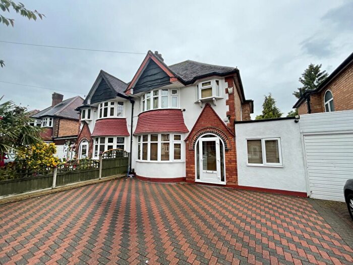 3 Bedroom House To Rent In Miall Road, Birmingham, B28
