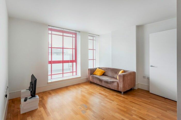 1 Bedroom Flat To Rent In Highbury Stadium Square, London, N5