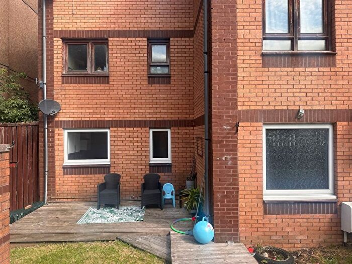 2 Bedroom Flat To Rent In Kilmany Drive, Shettleston, Glasgow, G32