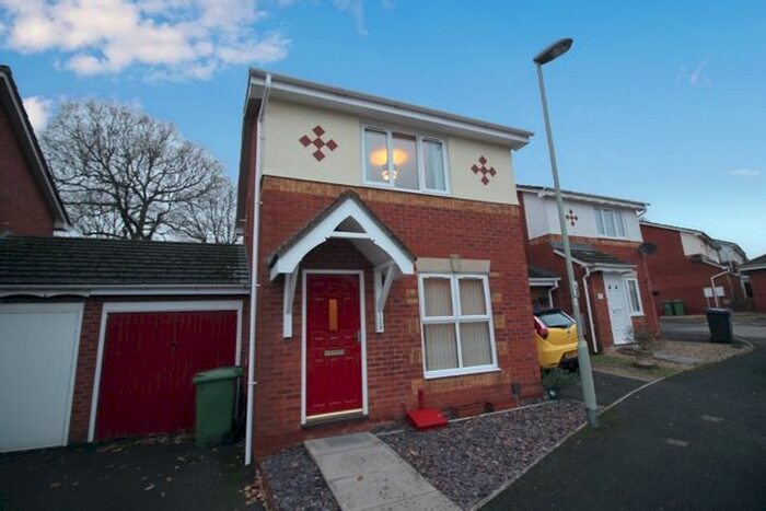 3 Bedroom Link Detached House To Rent In Round Table Meet, Exeter, EX4