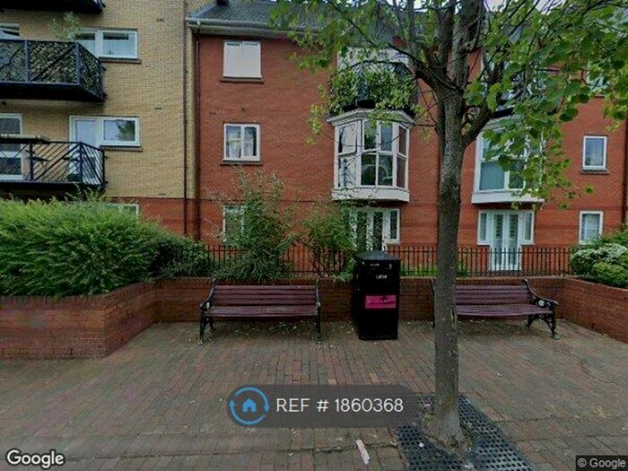 2 Bedroom Flat To Rent In Vancouver Quay, Salford, M50