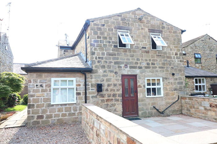3 Bedroom Cottage To Rent In Mexborough Court, Thorner, LS14