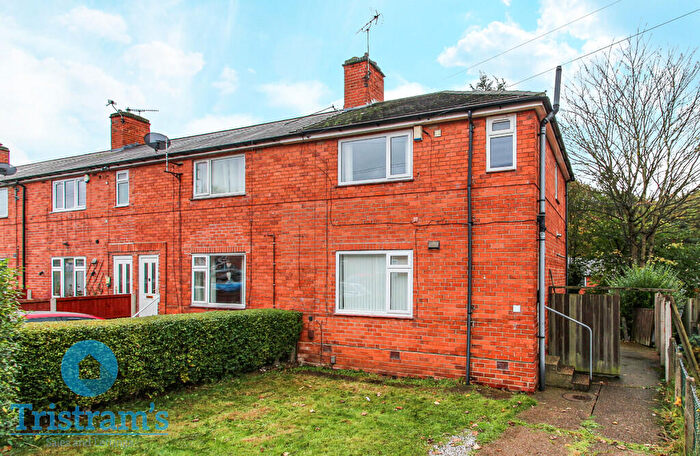 3 Bedroom End Of Terrace House To Rent In Ainsdale Crescent, Nottingham, NG8