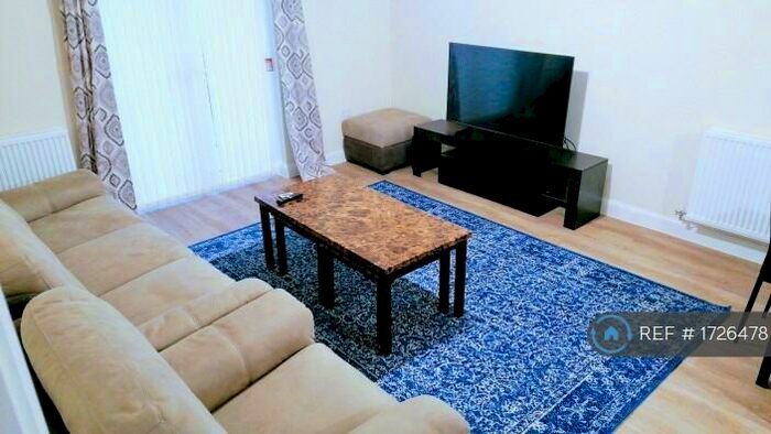 1 Bedroom Flat To Rent In Houghton Regis, Dunstable, LU5