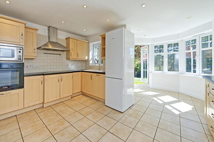 5 Bedroom Detached House To Rent In Tavistock Avenue, Lidbury Square, Mill Hill East, London, NW7