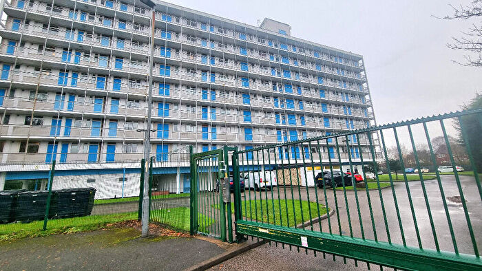 1 Bedroom Flat To Rent In Glebelands Road, Manchester, Greater Manchester, M23