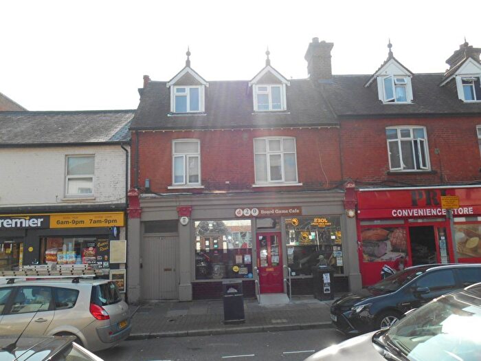 1 Bedroom Flat To Rent In Queens Road, Watford, WD17