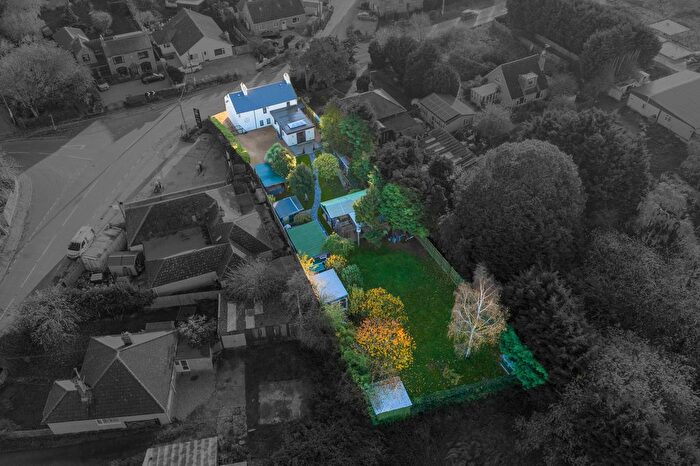 3 Bedroom Cottage For Sale In Main Road, Holbeach Drove, PE12