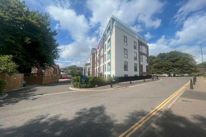 1 Bedroom Flat To Rent In Station Road, Horsham, RH13