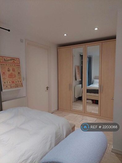 2 Bedroom Flat To Rent In City Road, London, EC1V