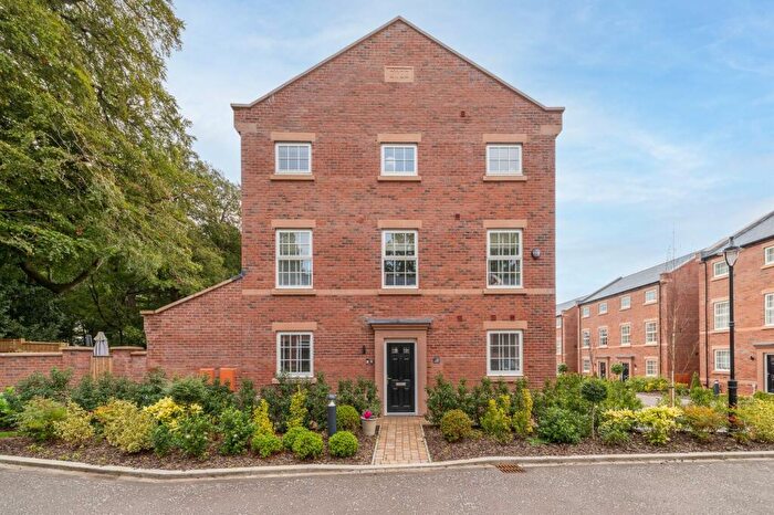 3 Bedroom Semi-Detached House For Sale In Osprey Close, Nether Alderley, SK10