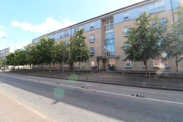 2 Bedroom Flat To Rent In London Road, Glasgow, G31