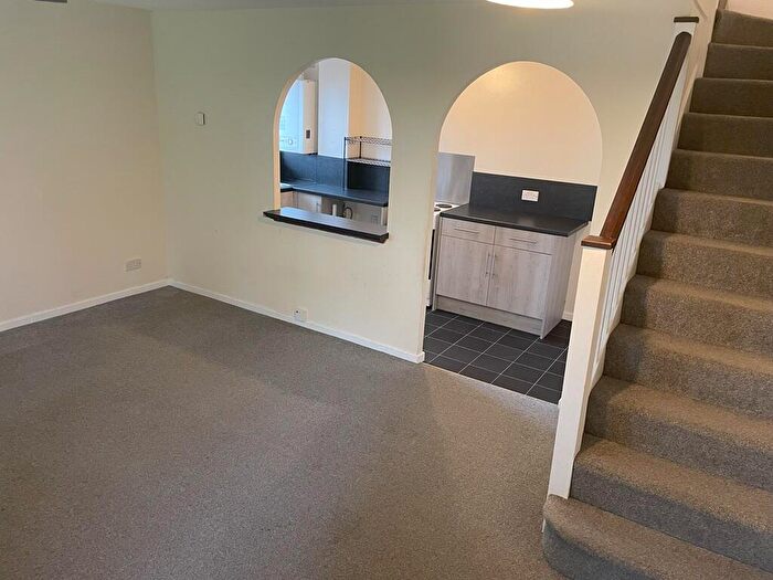 2 Bedroom Semi-Detached House To Rent In Raleigh Close, Walderslade, Chatham, ME5