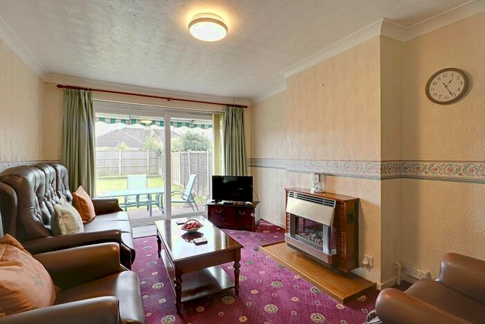 2 Bedroom Semi-Detached Bungalow For Sale In Brackley Way, Basingstoke, RG22
