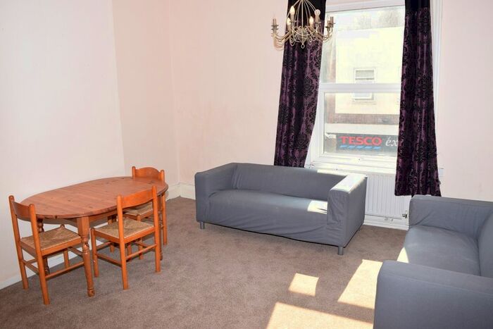 4 Bedroom Maisonette To Rent In Reform Place, North Road, Durham, DH1