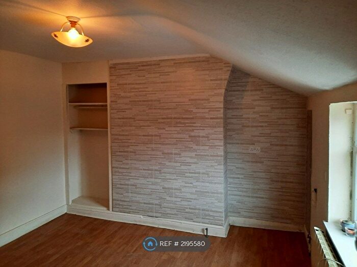 1 Bedroom Flat To Rent In Woodchurch Lane, Birkenhead, CH42