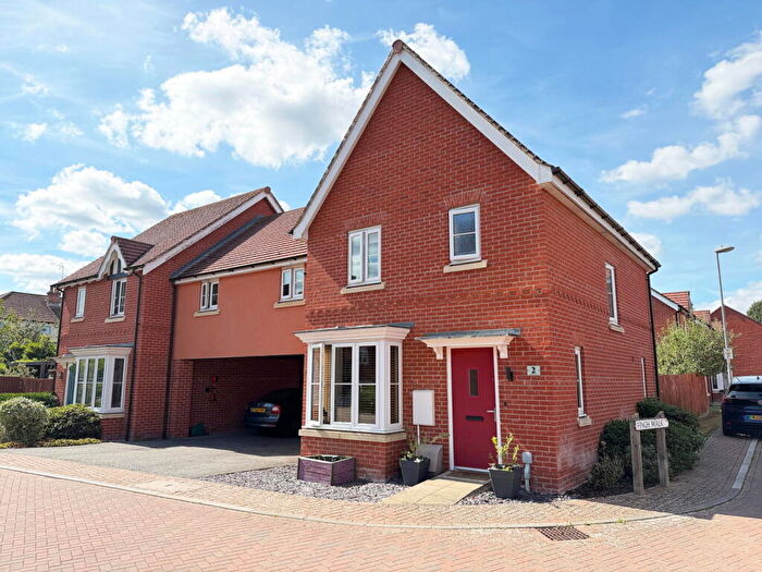 4 Bedroom Semi-Detached House For Sale In Hogarth Court, Sible Hedingham, Essex, CO9