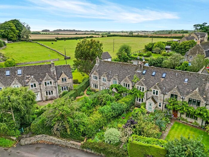 3 Bedroom Terraced House For Sale In Boxwood Close, Tetbury, Gloucestershire, GL8