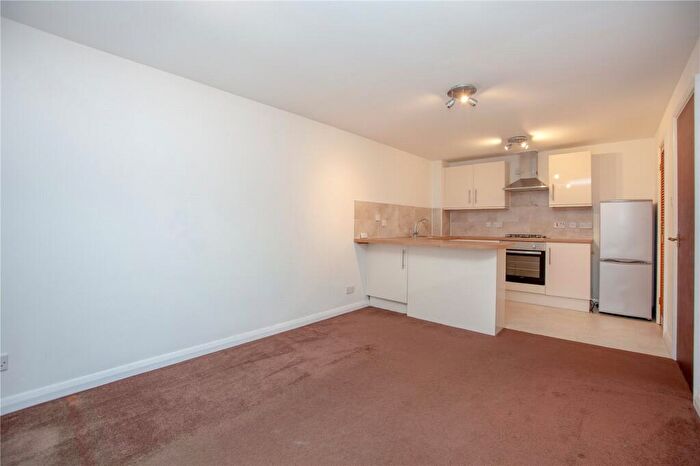 1 Bedroom Apartment To Rent In Stow Court, Cheltenham, Glos, GL51