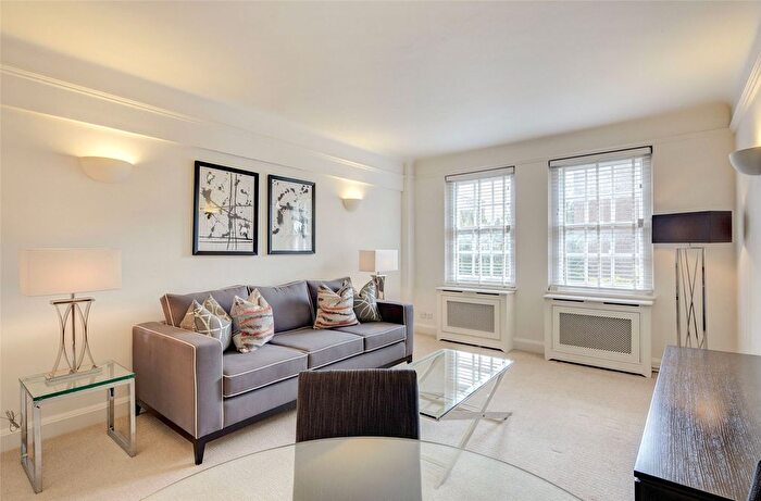 2 Bedroom Flat To Rent In Fulham Road, Chelsea, London, SW3