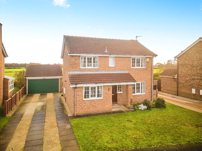 4 Bedroom Detached House For Sale In Mayfield Drive, Brayton, YO8