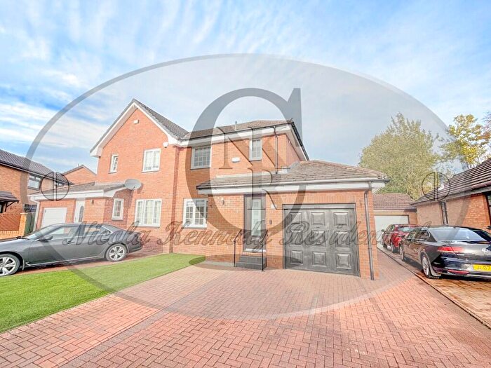 3 Bedroom Semi Detached House To Rent In Barr Grove, Uddingston, G71