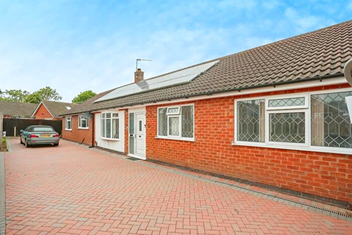 5 Bedroom Bungalow To Rent In Ballater Close, Leicester, LE5