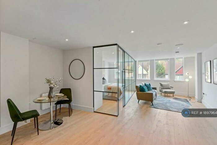 1 Bedroom Flat To Rent In Capella Court, Purley, CR8