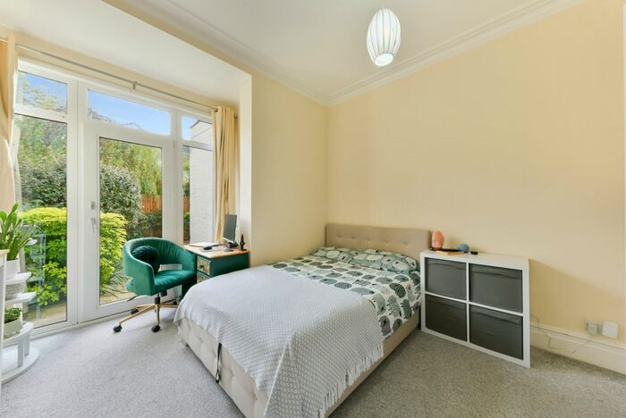 1 Bedroom Maisonette To Rent In Craven Gardens, London, SW19