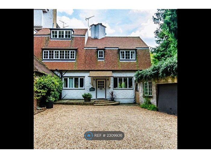 5 Bedroom Semi-Detached House To Rent In Hinton Way, Great Shelford, Cambridge, CB22