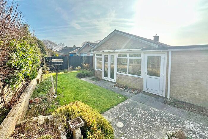 2 Bedroom Bungalow For Sale In Beacon Close, Everton, Lymington, Hampshire, SO41