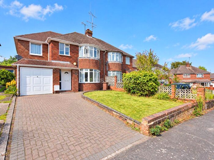 4 Bedroom Semi Detached House To Rent In Dene Close, Reading, RG6