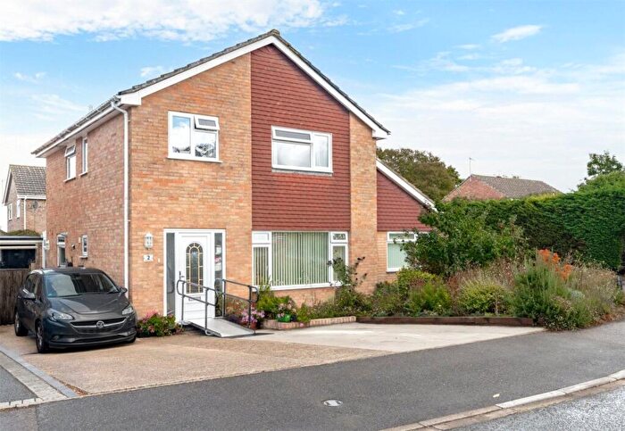 4 Bedroom Detached House For Sale In Cockerell Close, Merley, Wimborne, Dorset, BH21