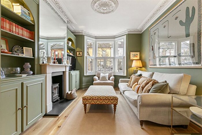 4 Bedroom Terraced House For Sale In Inman Road, London, SW18
