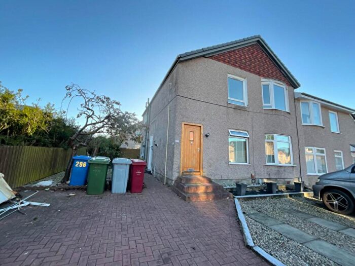 2 Bedroom Flat To Rent In Kingscare Road, Kingspark, G73
