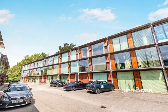 2 Bedroom Flat To Rent In Pinnell Road London, SE9