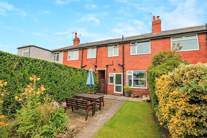 3 Bedroom Terraced House To Rent In Prospect Road, Harrogate, HG2