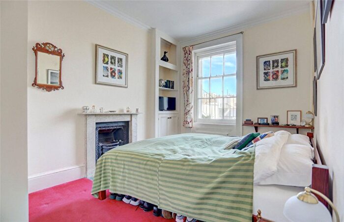 2 Bedroom Flat For Sale In Chichester Terrace, Brighton, East Sussex, BN2