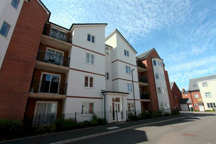 2 Bedroom Flat To Rent In Poppleton Close, Coventry, CV1
