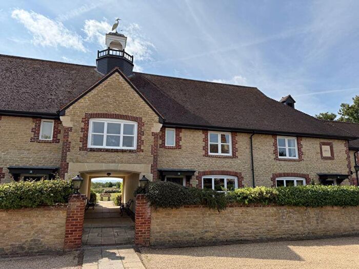 3 Bedroom Cottage For Sale In Penstones Court, Stanford In The Vale, SN7