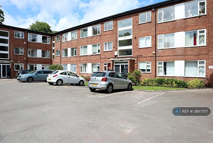 2 Bedroom Flat To Rent In Fairfield Court, Manchester, M14